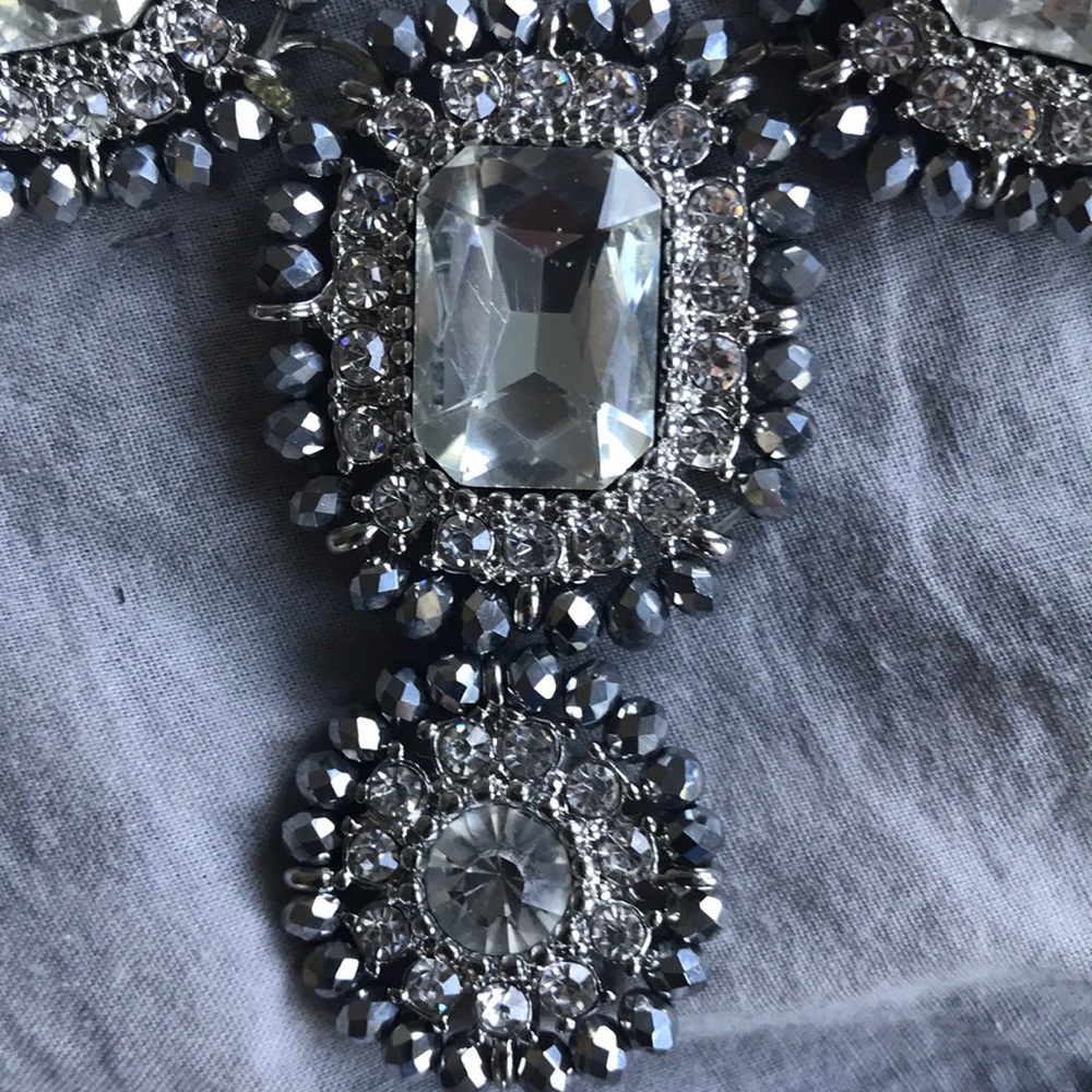 Statement necklace - Picture 3 of 6